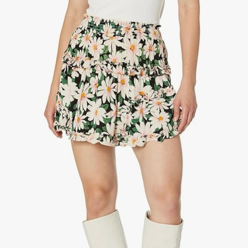 NEW Angie Juniors Floral Print Tiered Ruffle Mini Skirt Sz S Daisy Pink Coquette